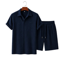 Marineblau